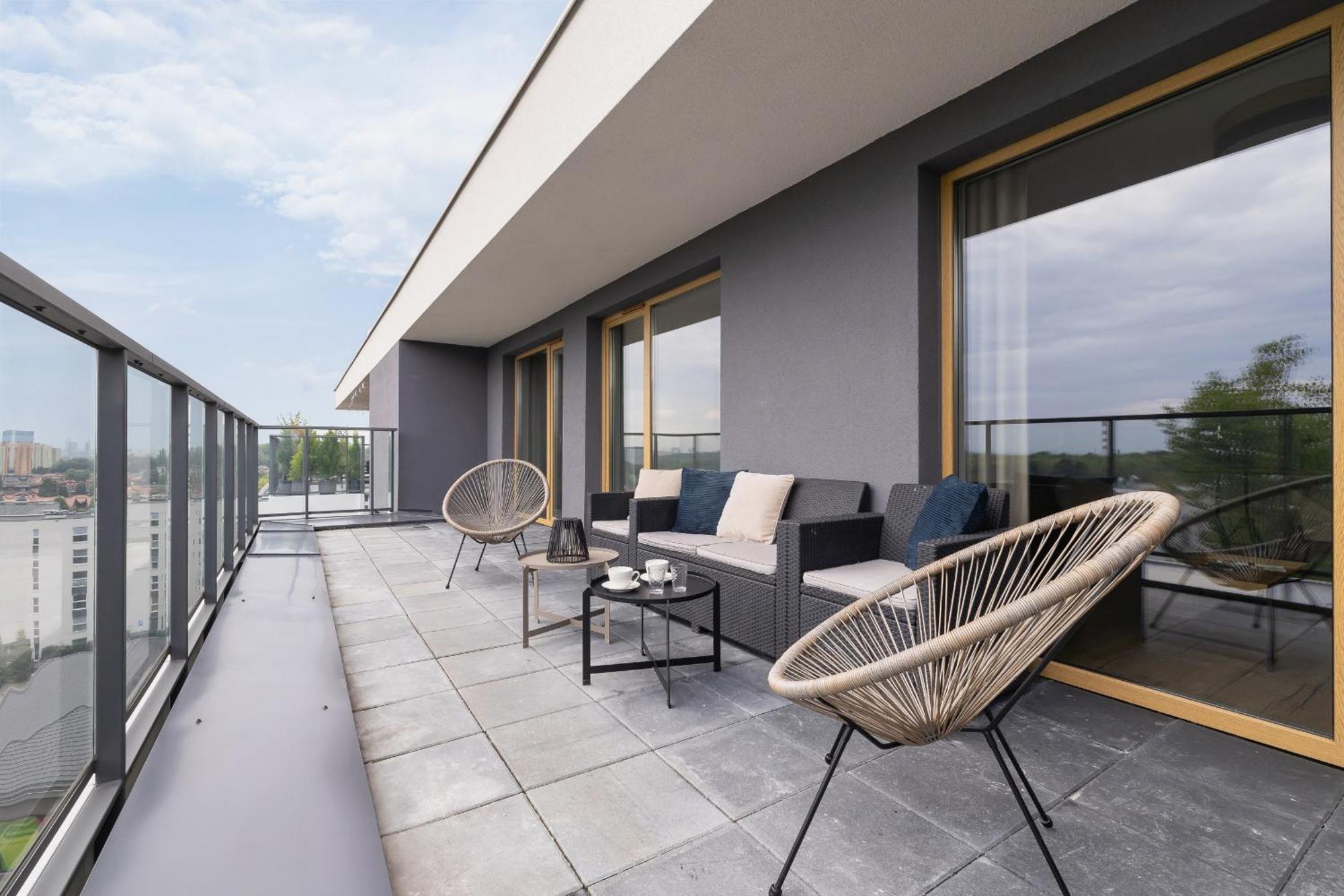 Stylowy Apartament Z Dwiema Sypialniami Balkonem I Parkingiem By Noclegi Renters Katowice Zewnętrze zdjęcie