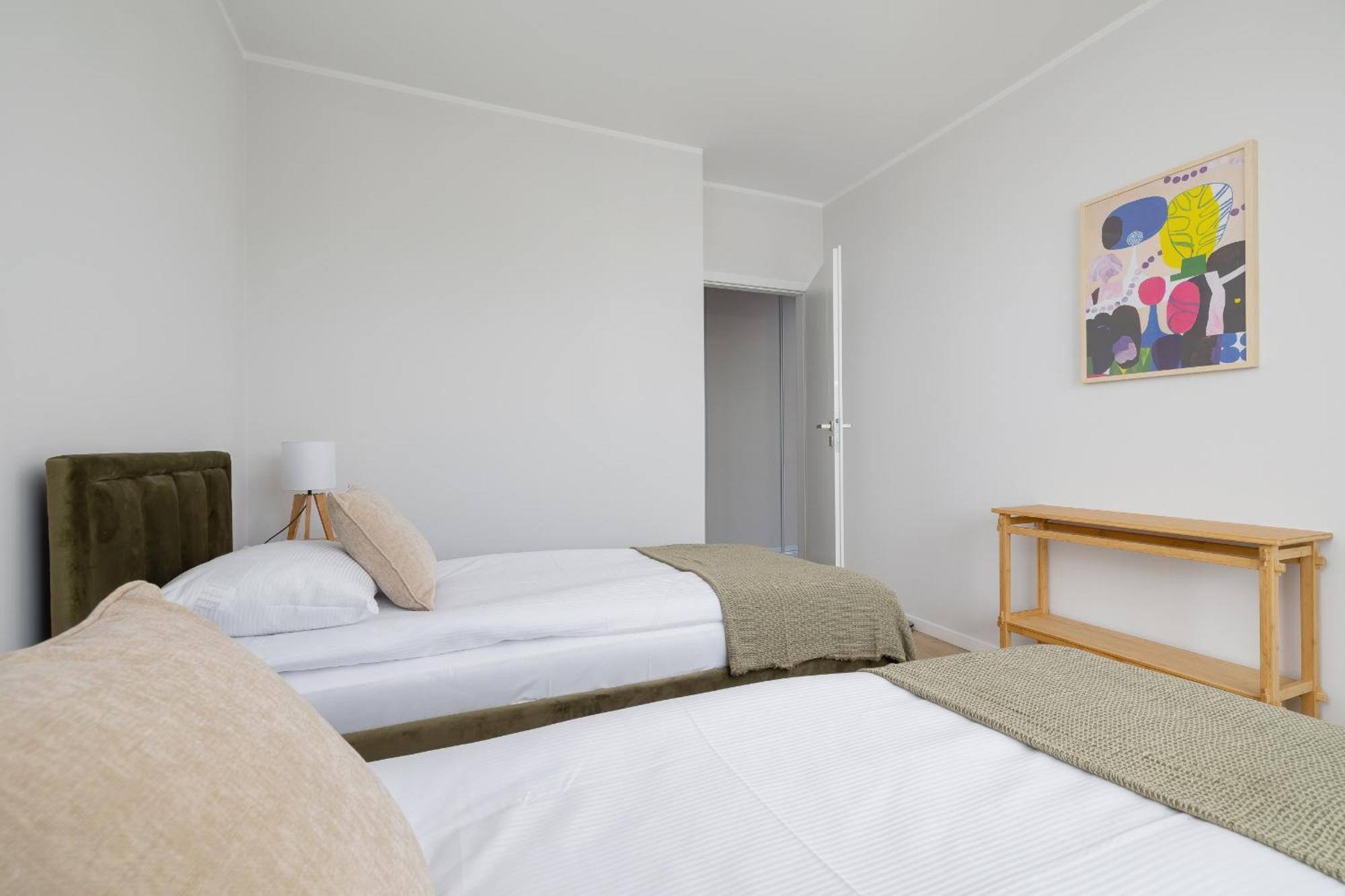 Stylowy Apartament Z Dwiema Sypialniami Balkonem I Parkingiem By Noclegi Renters Katowice Zewnętrze zdjęcie