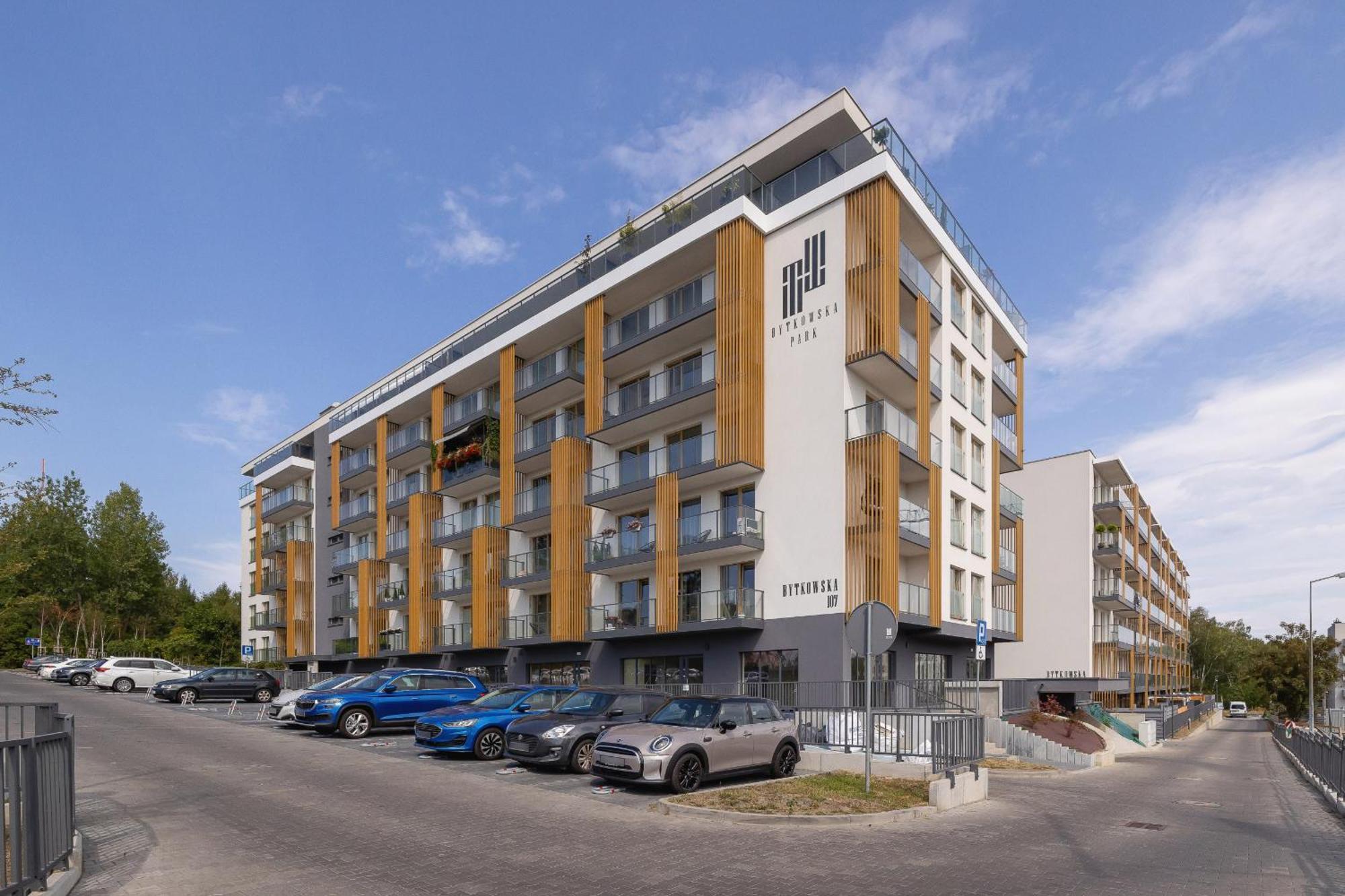 Stylowy Apartament Z Dwiema Sypialniami Balkonem I Parkingiem By Noclegi Renters Katowice Zewnętrze zdjęcie